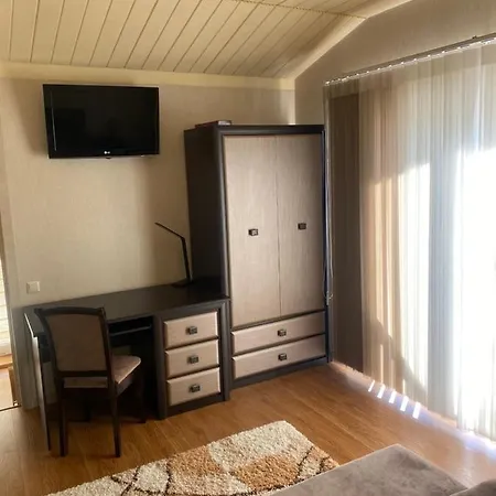 Vila у анютки